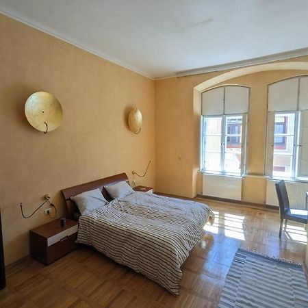 Boheme Central Apartment Temesvár Kültér fotó