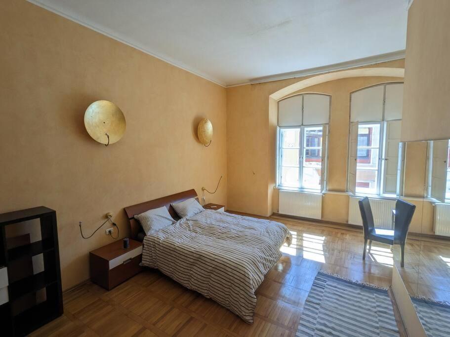 Boheme Central Apartment Temesvár Kültér fotó